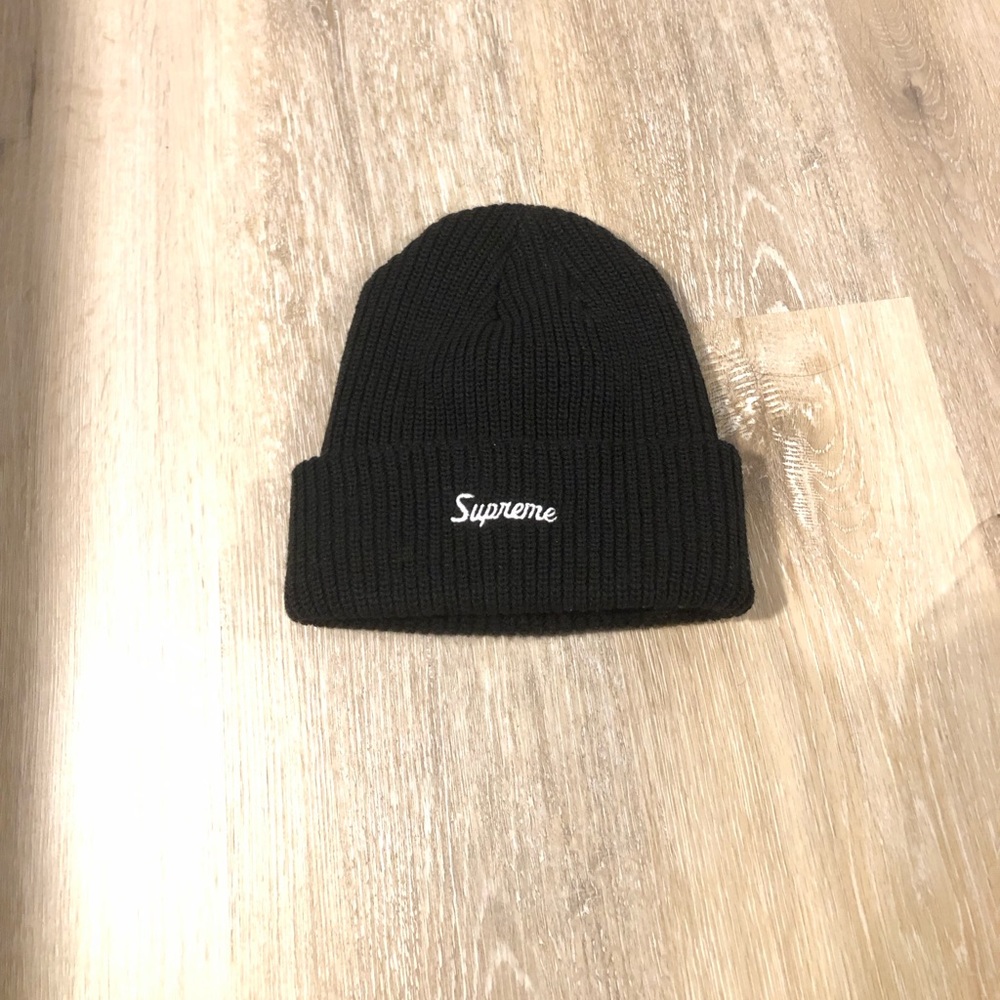 SUPREME LOOSE GAUGE BEANIE